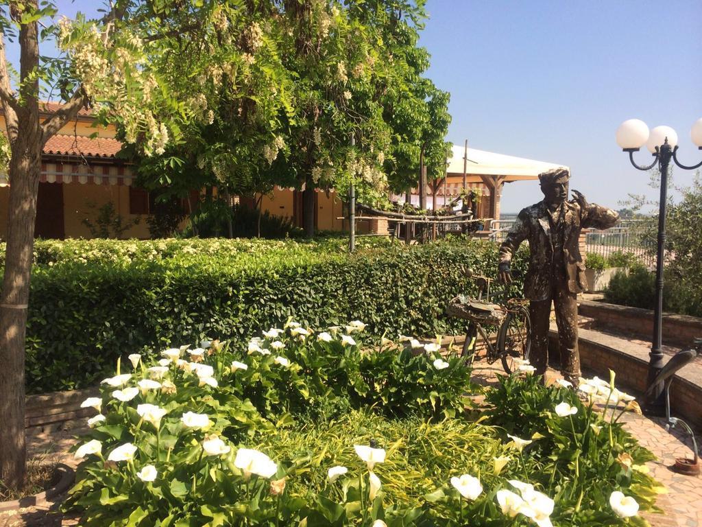 Agriturismo 7 Colonne Villa แบร์ตินอโร ภายนอก รูปภาพ